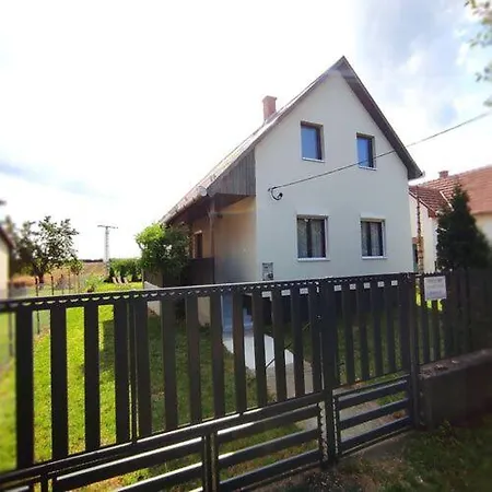 Horizont Lägenhet Szihalom